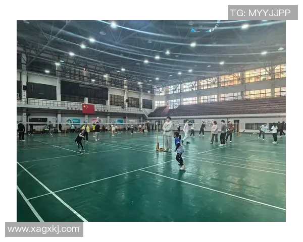 武汉羽毛球队个人能力提升的热议与未来发展探讨 武汉羽毛球队个人能力提升的热议与未来发展探讨