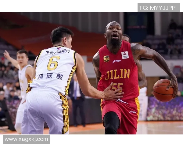 北京篮球队杯赛战术分析与表现评估全景解读