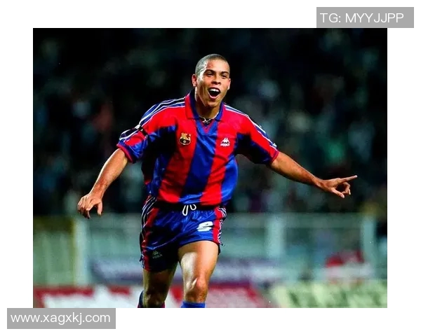 大罗时代的足球明星们:从传奇到新星的辉煌旅程 大罗时代的足球明星们:从传奇到新星的辉煌旅程